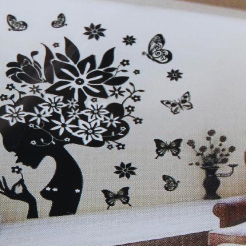 Наклейка «Девушка с бабочками»