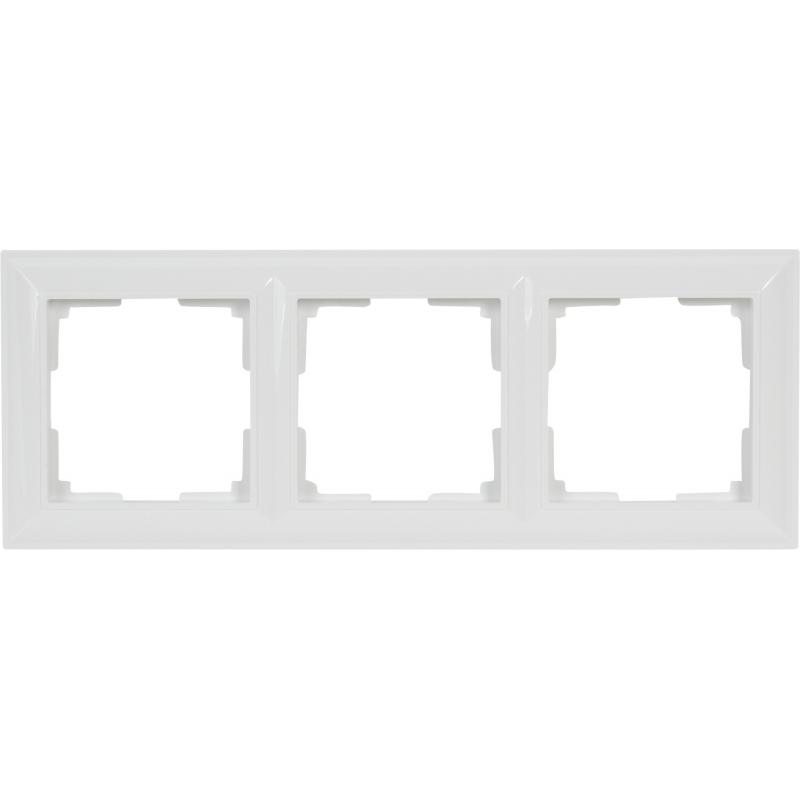 Рамка для розеток и выключателей Werkel Fiore 3 поста, цвет белый