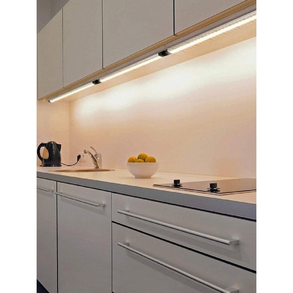 Светодиодный светильник на кухню под шкаф